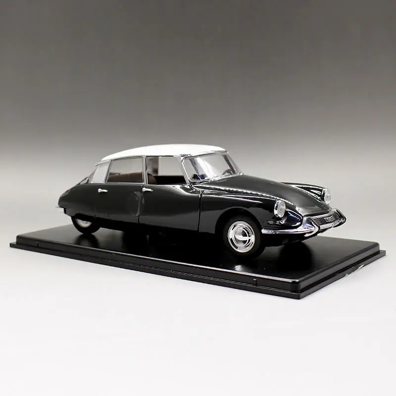 Белая коробка 1:24 1963 DS citro en 19 черный классический бутик игрушечные машинки из