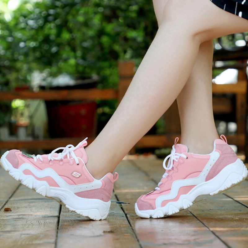 Женские кроссовки на массивной подошве в стиле ретро | Обувь