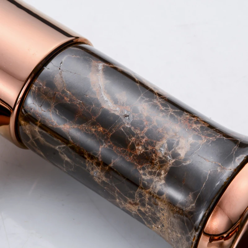 Роскошные нефритовые смесители для раковины розового золота в ванную комнату