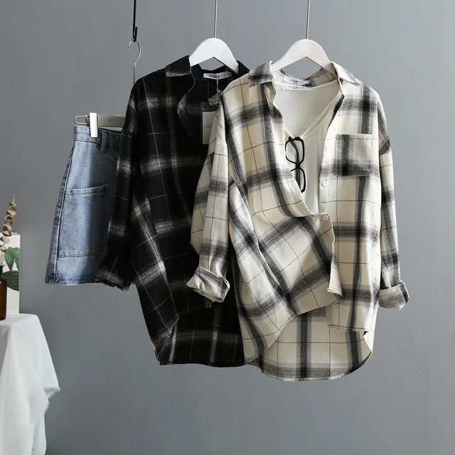 Womens Casual Plaid Loose Shirts Fashion Turn-down Collar Long Sleeve Blouse Korean Woman Clothes Lady Casual Wear Tops  SW-036