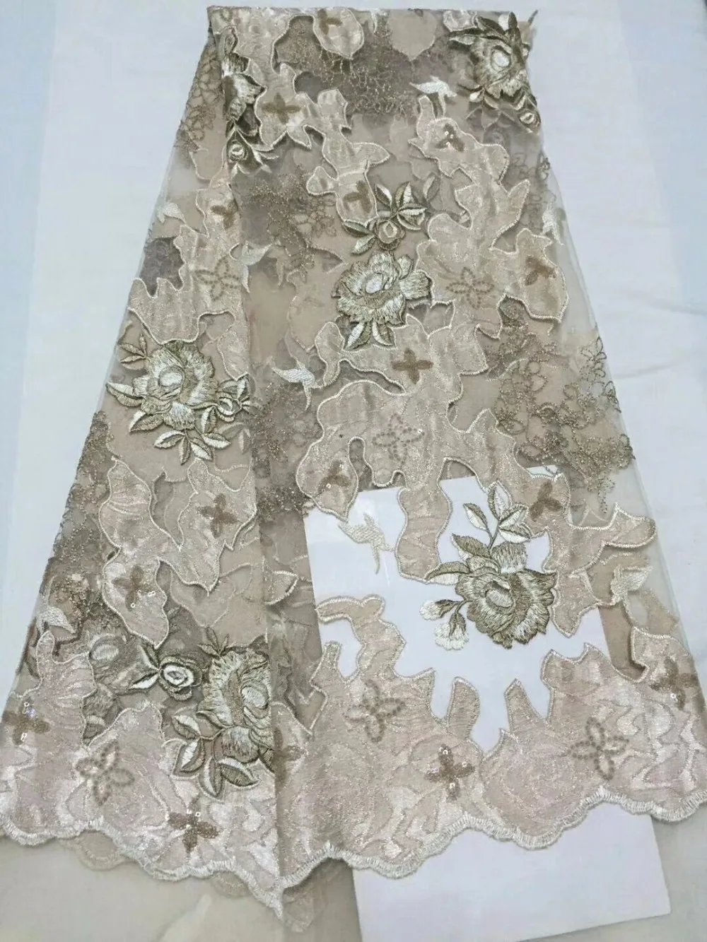 

Thread Nigerian French Tulle Lace Fabric Bone Rope Embroidered African Net Lace Fabric For Dress CHY063