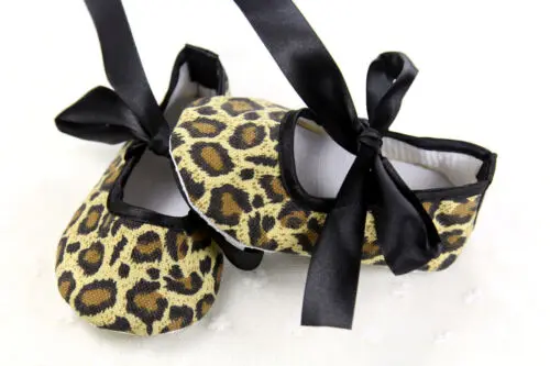 Модельные туфли с бантом для маленьких девочек нескользящая обувь мягкой