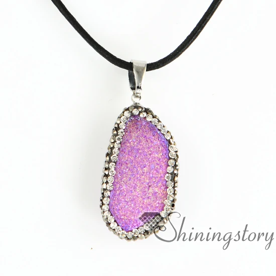 Подвеска из камня драгоценный камень | Украшения и аксессуары