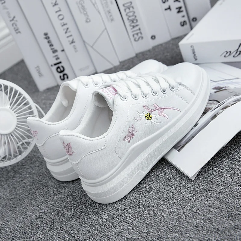 Женская Повседневная обувь Новинка 2019 года женские кроссовки модная дышащая