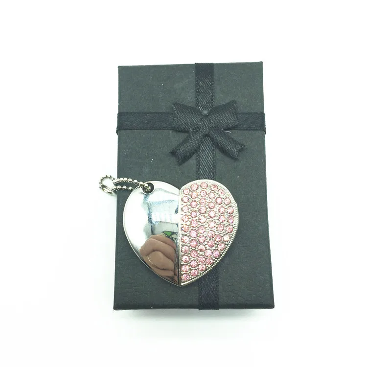 Металлический USB флеш накопитель с кристаллами в форме сердца + Подарочная