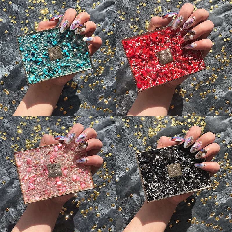 

8 Colors Metallic Diamond Eye Shadow Palette Shimmer Glitter Matte Pigmented Eyeshadow Pallete Pigmented Makeup Palette Cosmetic