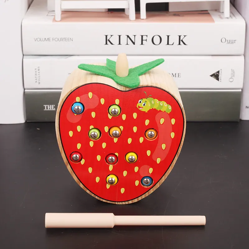 Strawberry Logwood деревянная игрушка для малышей обучающая и развивающая игрушка ловля насекомых игра Яблоко Груша помидор Клубника Фрукты подсчет математическая игрушка - Цвет: Strawberry