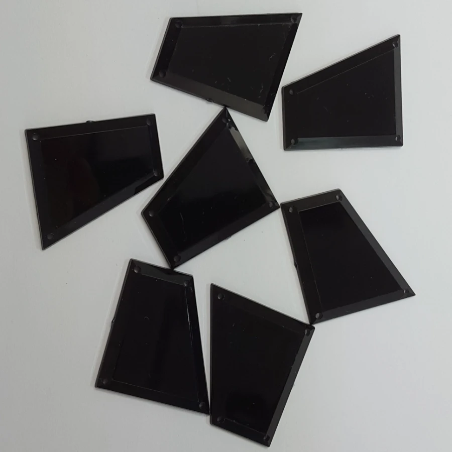 Качество A +++ акриловые черные трапециевидные Стразы с камнями и кристаллами 28x30