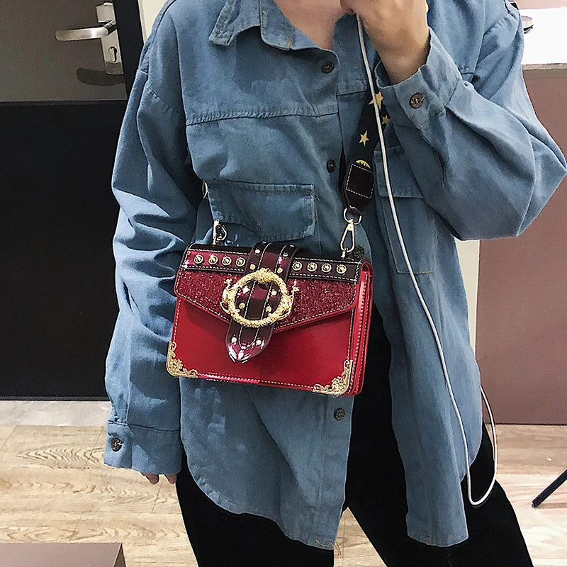 Для женщин дизайнер сумочку заклепки цепочка сумка Широкий Наплечная Сумка на