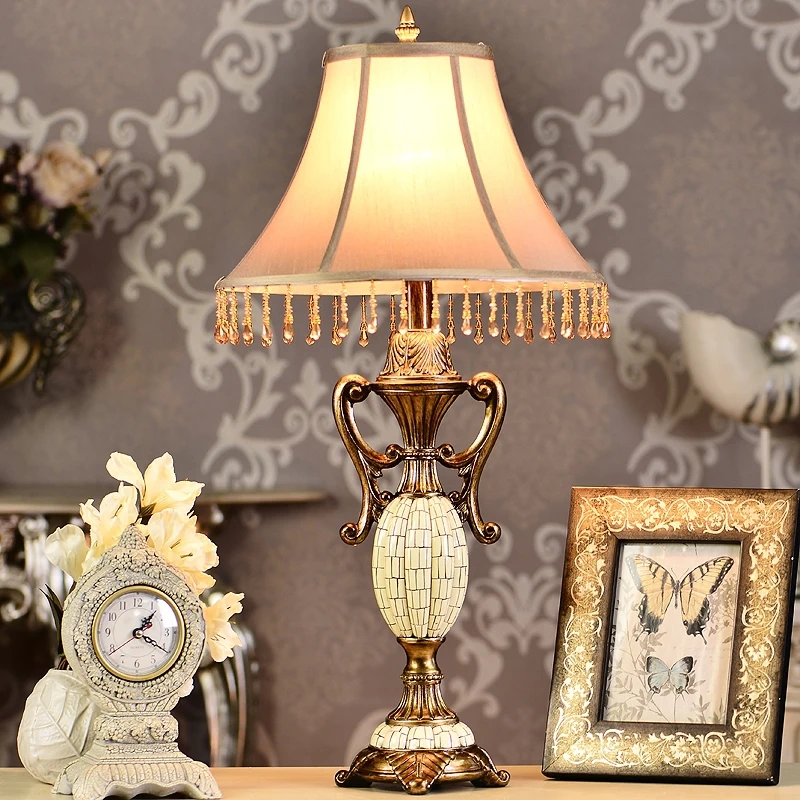 wanlang European creative retro table lamp bedroom bedside American Free shipping 5507 restricted area | Лампы и освещение