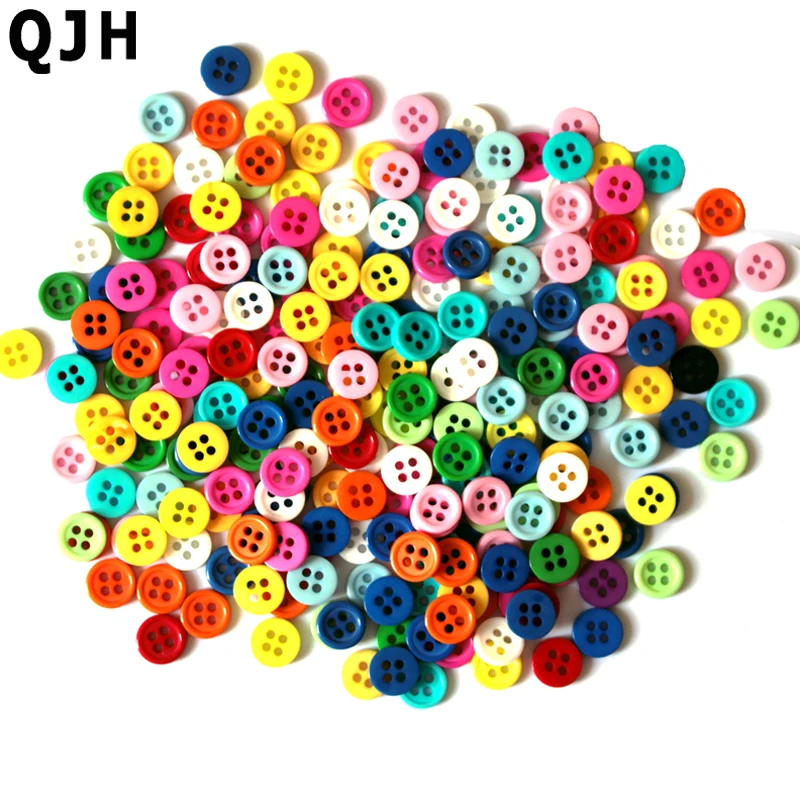 

4 Holes 200pcs 9mm Round Random Mixed Color Resin Buttons DIY Scrapbooking Apparel Accessories Home Decoration Free Shipping
