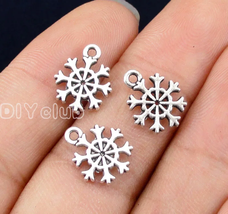 150pcs Antique серебро очаровательные снежинки на Рождество кулон 2 сторонний 13x11mm|charm