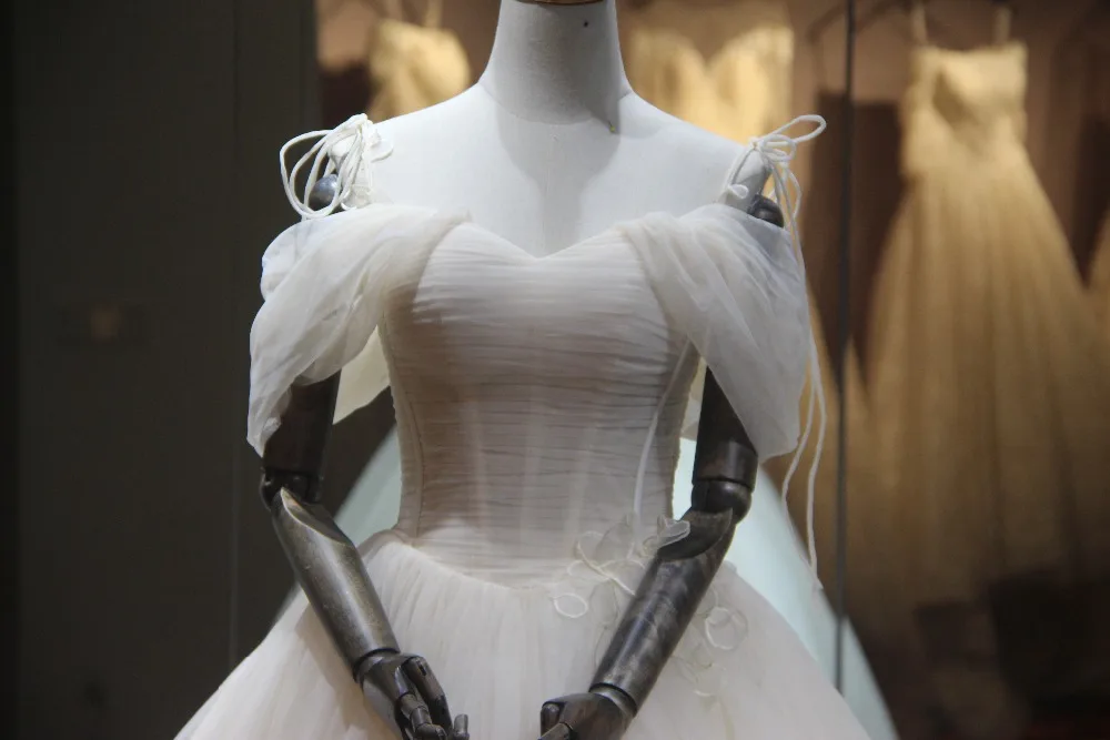 Новинка сказочное длинное свадебное платье 2019 бальное с сердечком женское