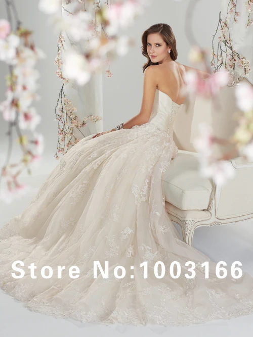 Hot Sale 2013 Modest Sexy A Line Strapless Sweetheart Lace Corset Back Court Train Wedding Dresses | Свадьбы и торжества