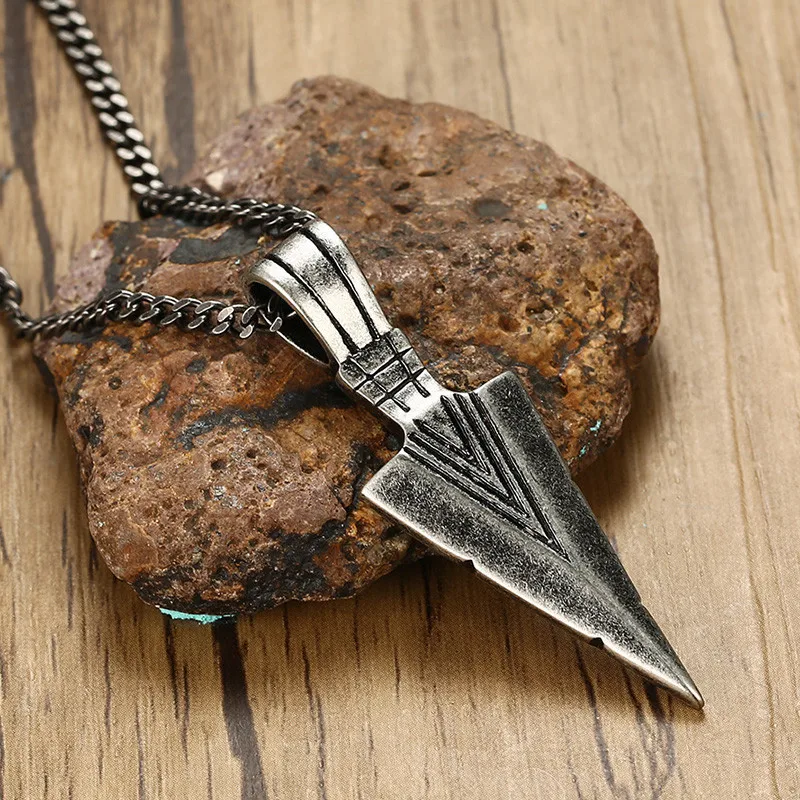Vnox Vintage Rock Striking Men's Spearhead Arrowhead Pendant Necklace for Men Special Surf Bike Stainless Steel Jewelry | Украшения и