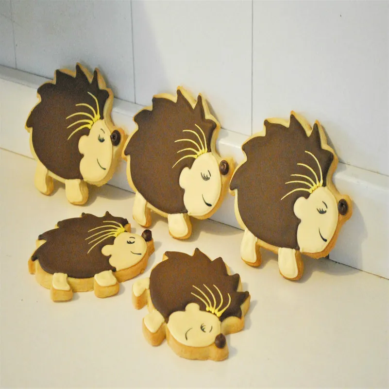 KENIAO Hedgehog Cookie Cutter - 8.8 x 6.5 CM Woodland Animal Biscuit Fondant Bread Sandwich Mold Stainless Steel | Дом и сад