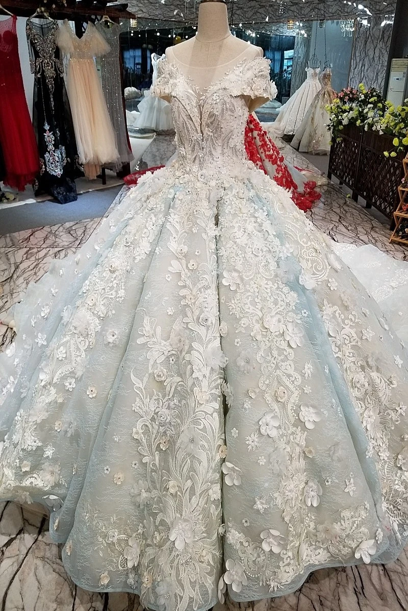 Элегантное свадебное платье с кружевными цветами Королевский Шлейф расшитые