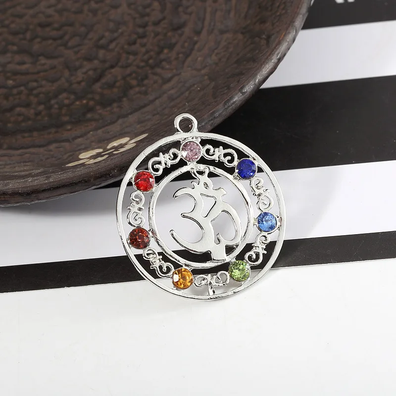 Gift silver chain Чакры рейки религия символ 7 Чакра натуральный камень жизни Дерево круг очарование Исцеление подвески для женщин мужчин цепочки и ожерелья праздничные ювелирные изделия - Окраска металла: Gift silver chain