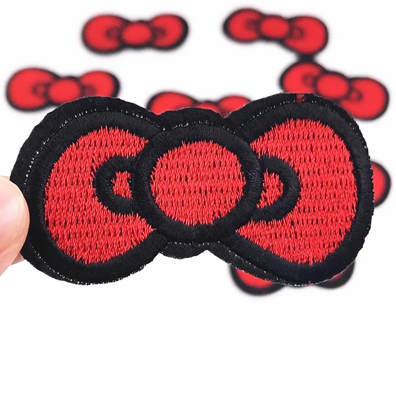 Оптовая продажа 10 шт красный галстук-бабочка парчи Вышивка Железо На Патчи для