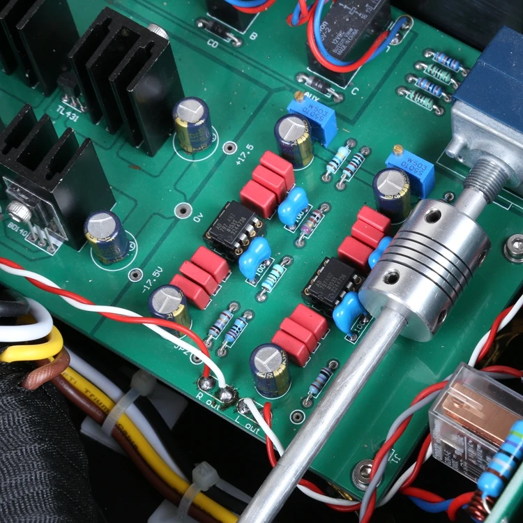 Усилитель MBL6010D усилитель мощности 933|Усилители мощности| |