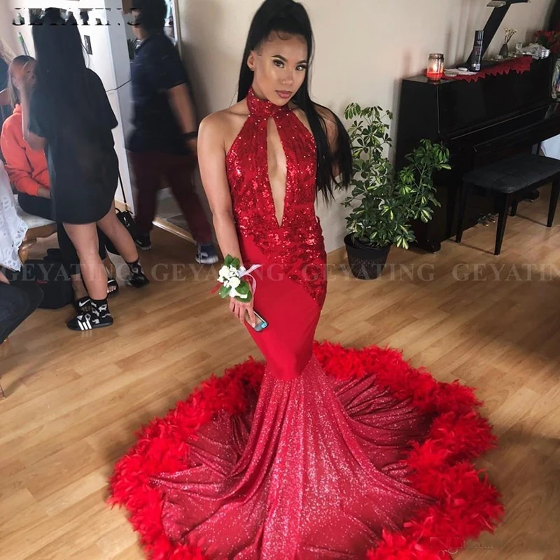 Sexy Red Feather Mermaid 2K19 Prom Dresses Backless Halter Lace Black Girls African Arabic Formal Evening Party Gowns | Свадьбы и