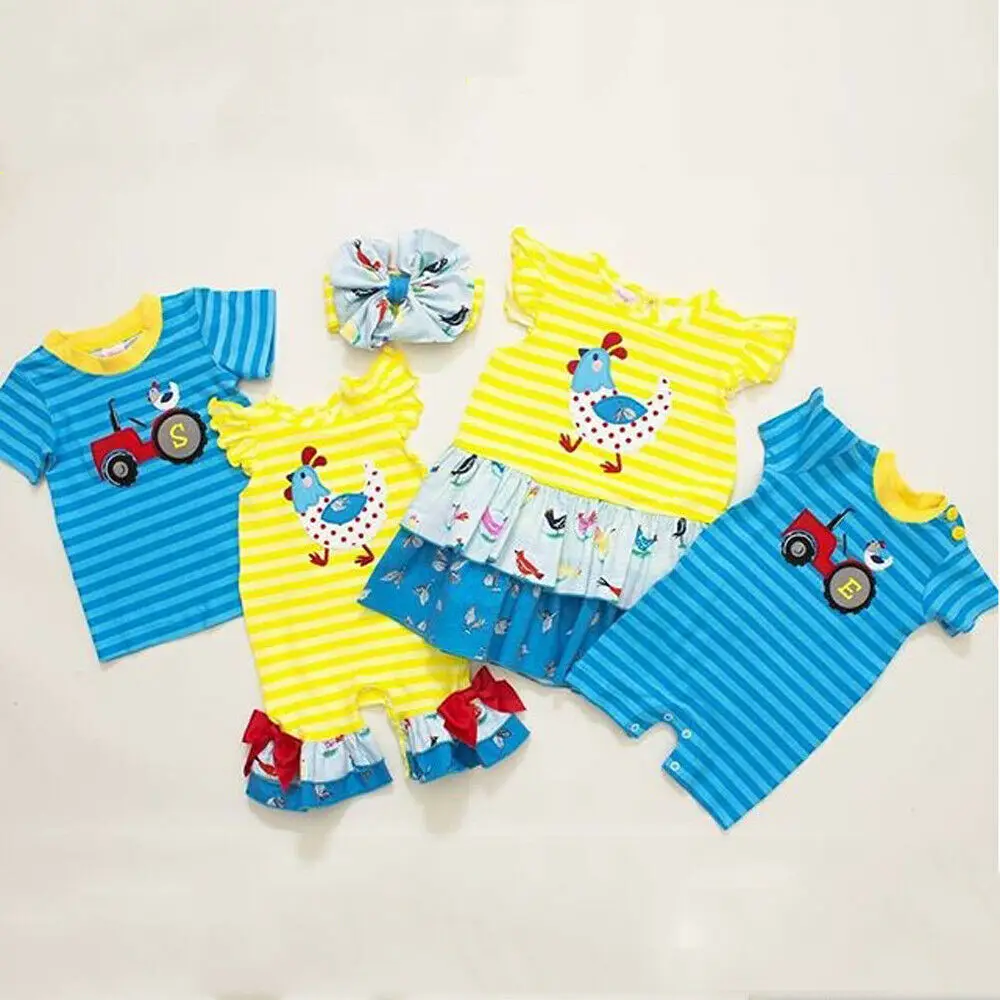 Брендовый хлопковый комбинезон в полоску с короткими рукавами для маленьких