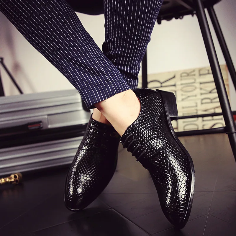 2017 Новое Прибытие Формальные Мужчины Острым Носом Британский Стиль Платье Обувь