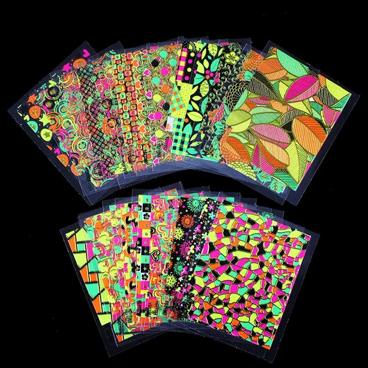 24 шт. смешанные дизайны 3D тонкий металлический самоклеющийся стикер для дизайна