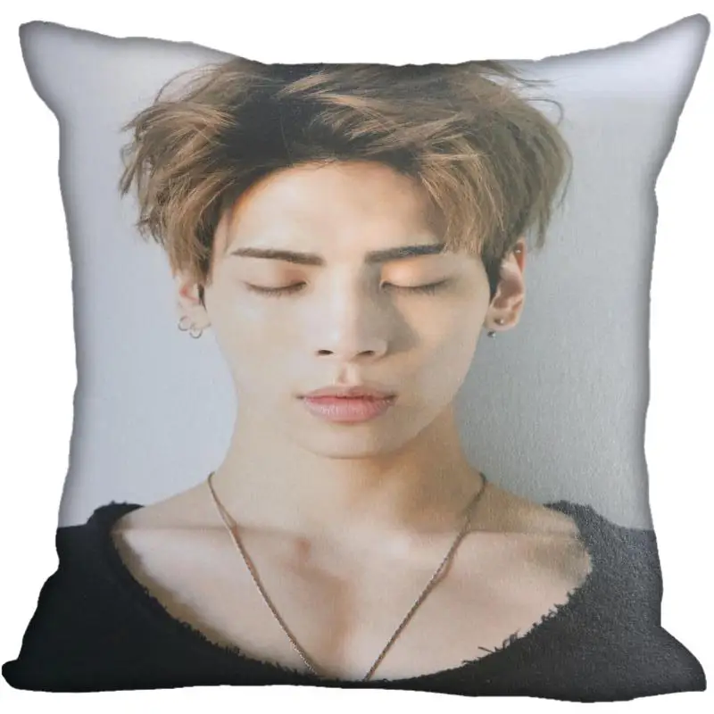 Пользовательские Kpop SHINee Ким йонгхюнь Печатных Квадратных шелковые наволочки 40x40 см, 35x35 см одна сторона атласная наволочка индивидуальный логотип - Цвет: 17