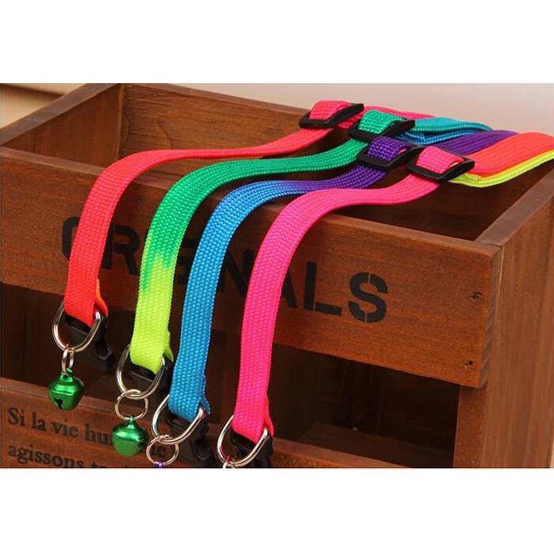 Радужный ошейник с колокольчиками для собак и кошек 1 см ширина регулируемая 24 34