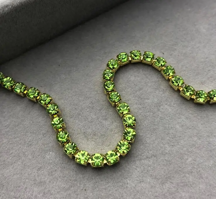 light green gold Ss16 4 мм стразы на цепочке, 10 ярдов/партия, необычные украшения из драгоценных камней, аксессуары для самостоятельной сборки, плотные Кристаллы из стекла розового и синего цвета - Цвет: light green gold