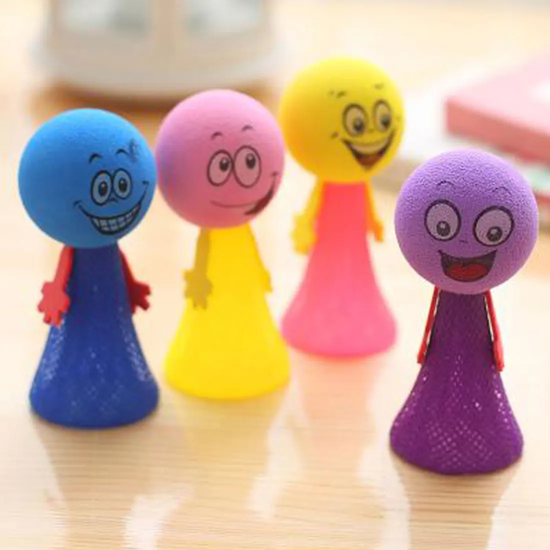 Novelty Bouncing Elf Toys for Children Squeeze Jumping Bounce elf Joke Toys for Kids Party Game Kindergarten Easter Present