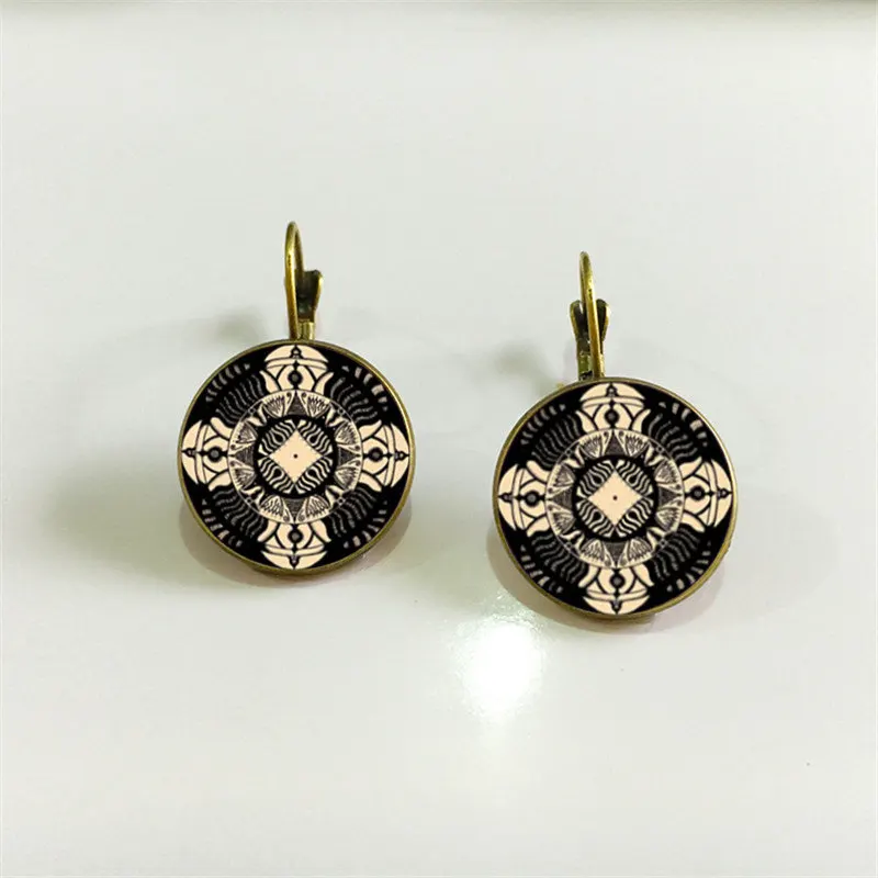 Женские серьги-гвоздики в этническом стиле Винтажные серьги форме цветка хны с