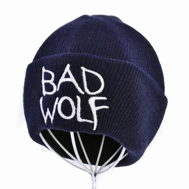 Зимние унисекс Bad wolf с вышивкой в виде букв, модные теплые шерстяные вязаные наушники, шапочки, шапки для мужчин и женщин - Цвет: Тёмно-синий