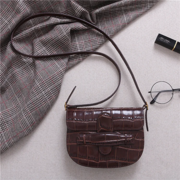 Vintage women saddle women handbag fashion messenger bags genuine leather Alligator bag