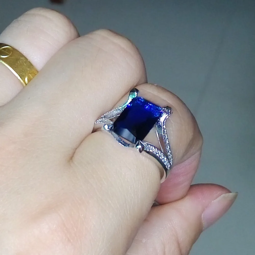 Мужское Винтажное кольцо из серебра 925 пробы с фианитом