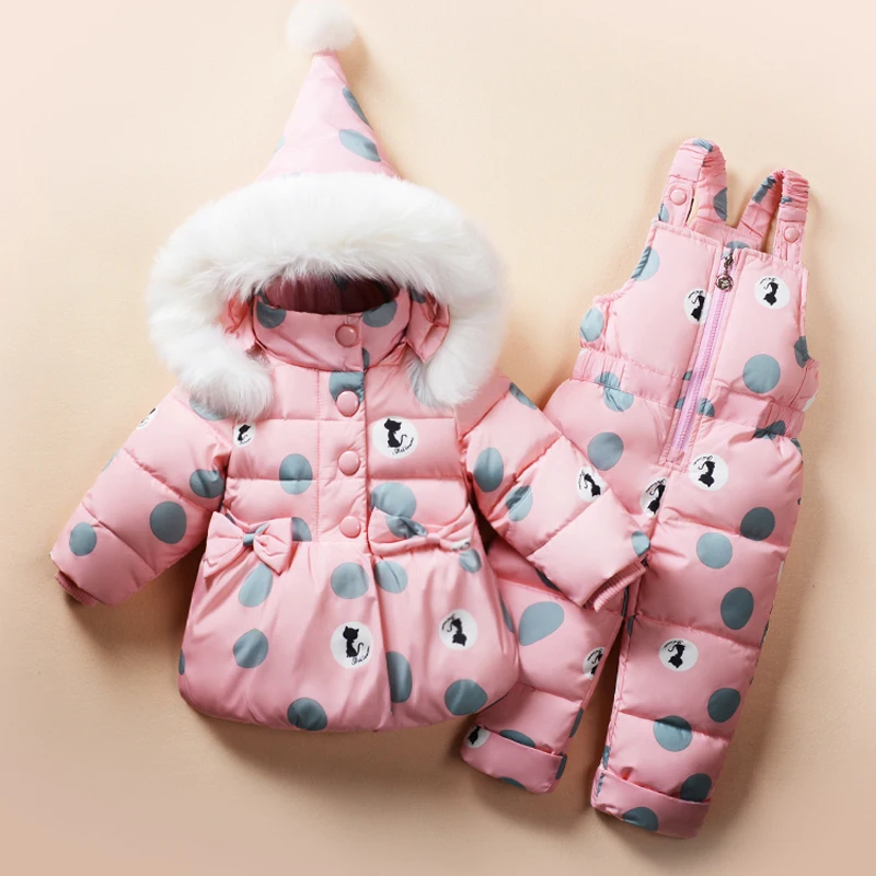 Для малышей и детей постарше на каждый день комплект одежды для комплекты