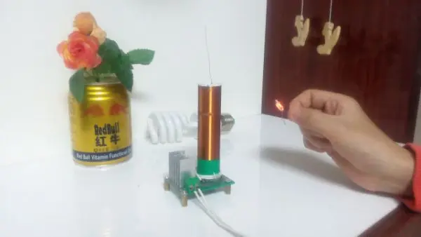 Электронные игрушки/маленькая катушка Tesla/Беспроводная передача/воздушное