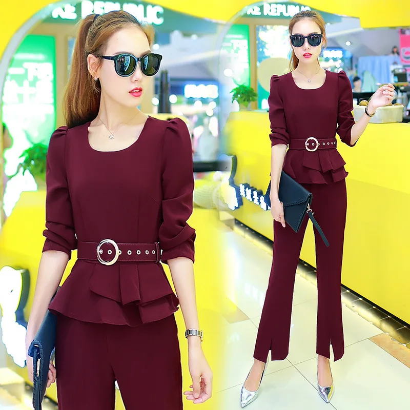 Женский офисный костюм с поясом и брюками карандаш из двух предметов весна осень