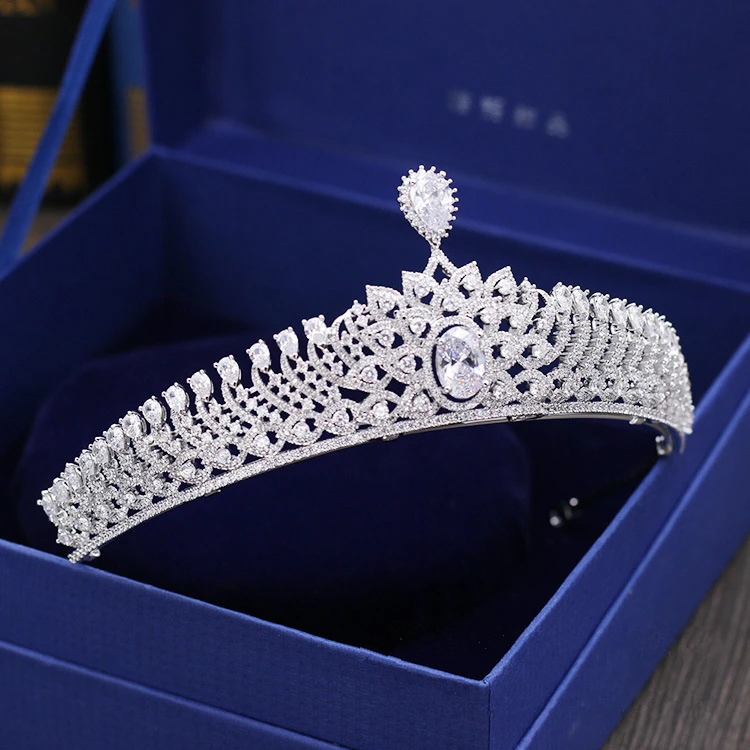 Fashion luxurious retro crystal Paved CZ zircon Princess crown wedding bride dinner banquet Beauty tiaras jewelry free shipping | Украшения