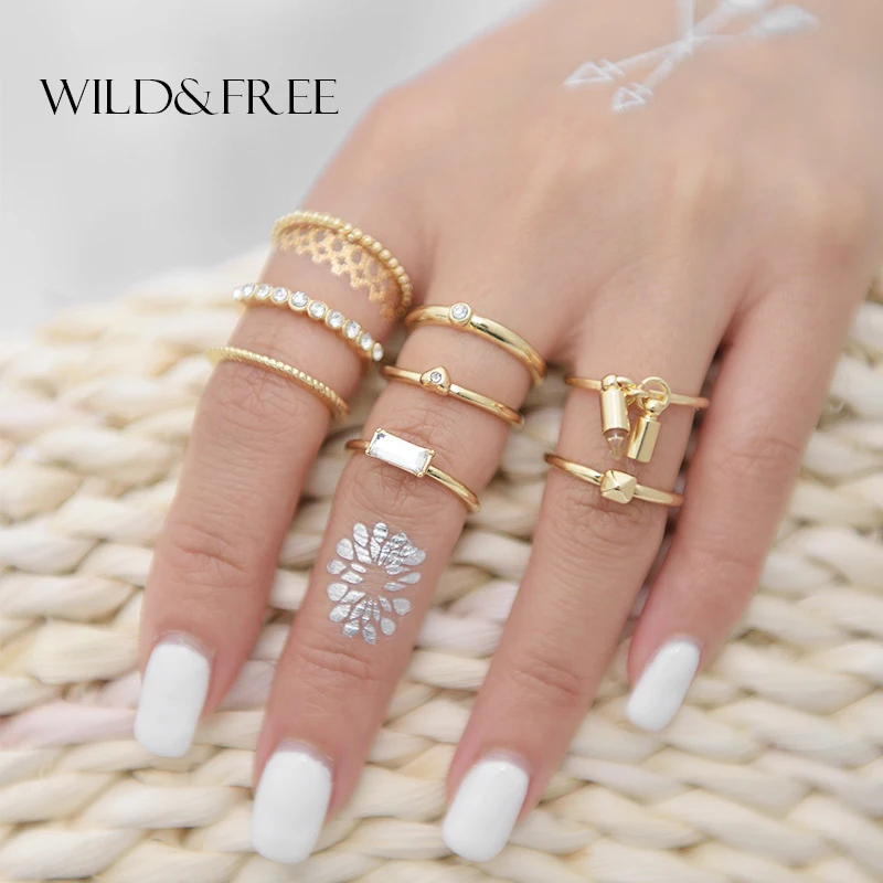 

Wild & Free 8 PCS Gold Color Finger Ring Set Jewelry Infinity Rhinestone Bullet Pendant Plain Rings Wedding Jewelry New