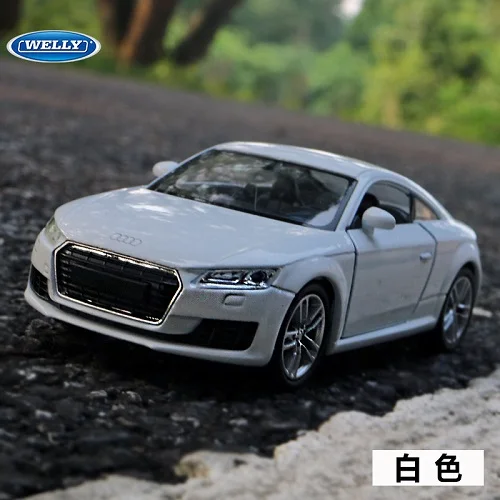 Белый 1:36 для Audi TT игрушечная машинка из сплава модель с функцией оттягивания оригинальная коробка моделирование модель автомобиля игрушка для детей подарок - Цвет: Белый