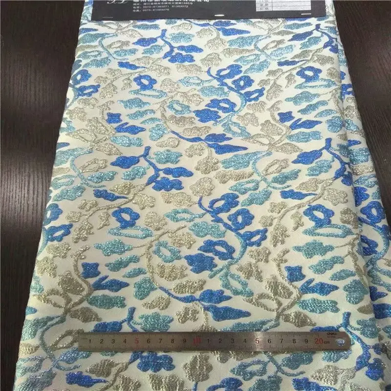 Jacquard fabric three-dimensional rose gold jacquard autumn and winter fashion tapestry dress DGH02 | Дом и сад