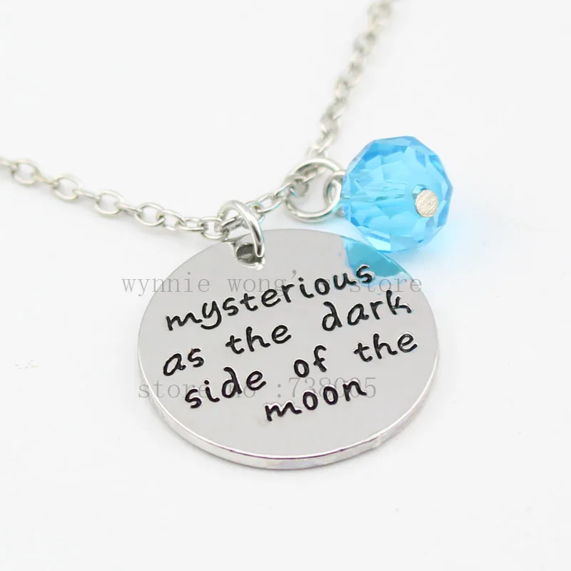 Ожерелье в стиле Мулан. Песня &quotтаинственный как темная сторона of the moon&quot