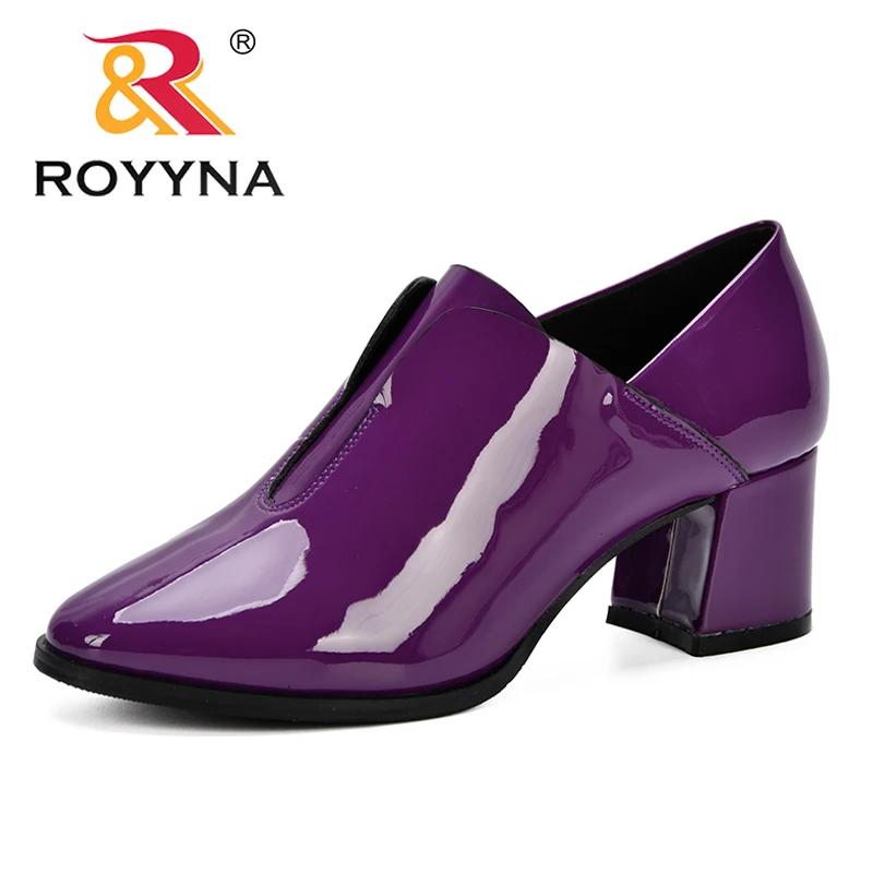 Женские лакированные туфли лодочки ROYYNA офисные на высоком каблуке с круглым