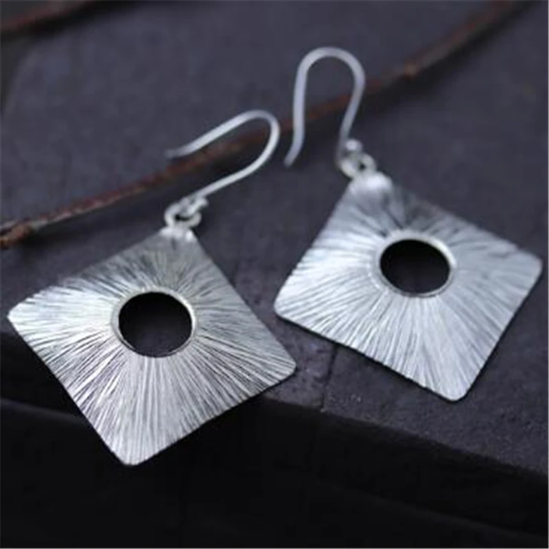

JINSE Hot 925 Sterling Silver Jewelry Fine Hollow Pattern Square Earrings Retro Thai Silver Woman Earrings Charm Lady Jewelry