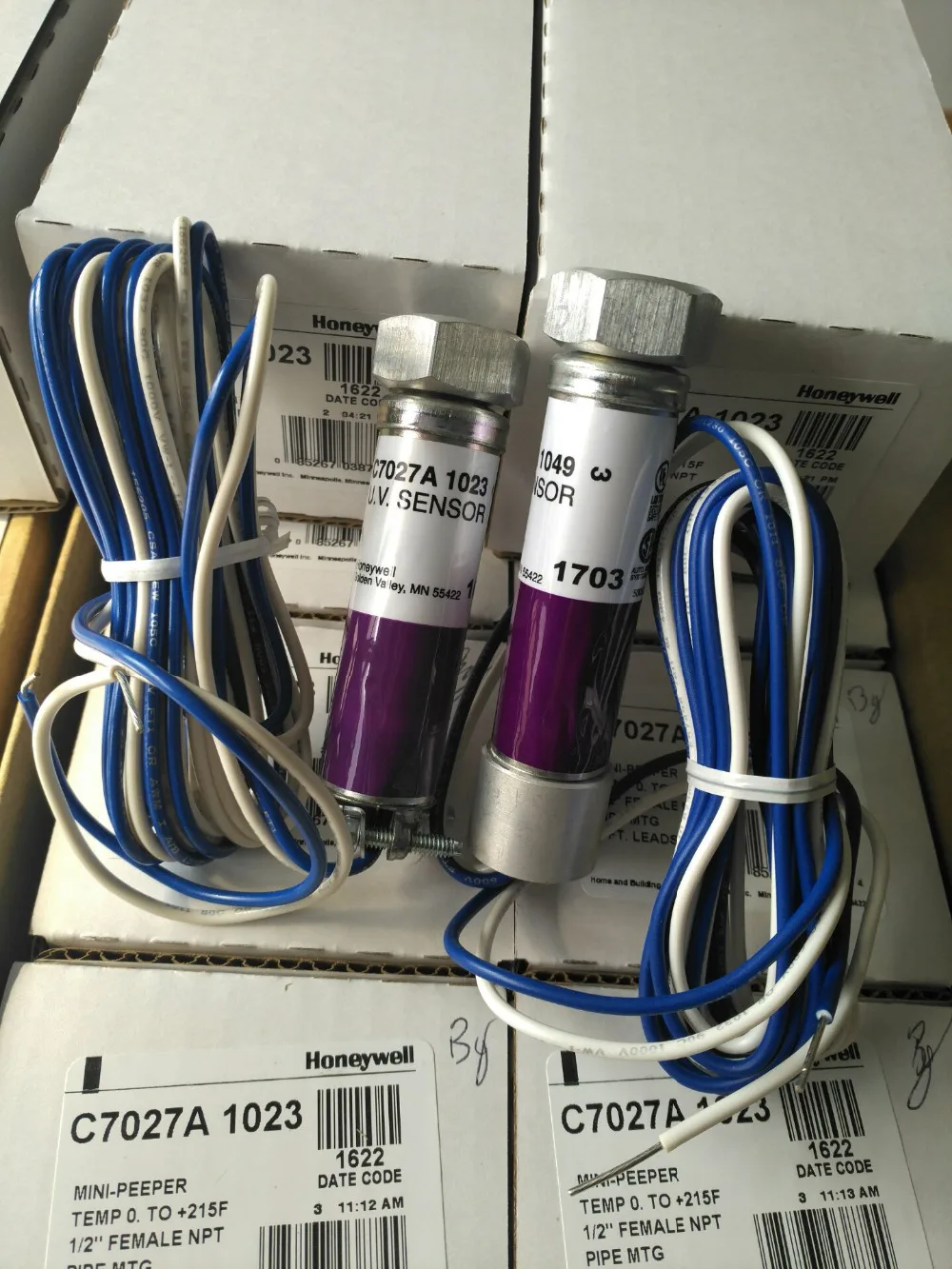 C7027A1023 C7027A1049 C7027A1072 Flame Detector UV Sensor 100% New &amp Original | Электронные компоненты и