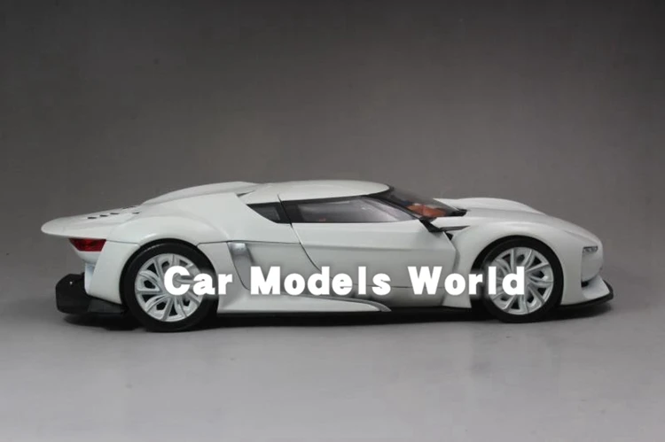 Литая под давлением модель автомобиля для Norev GT концепция 1:18 (белый) + маленький