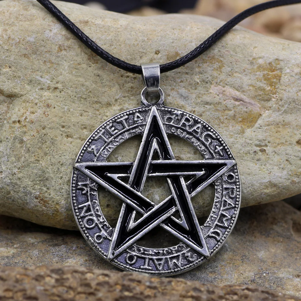 Ожерелье с подвеской в виде черной пятиконечной звезды языческой аптеки|pendant