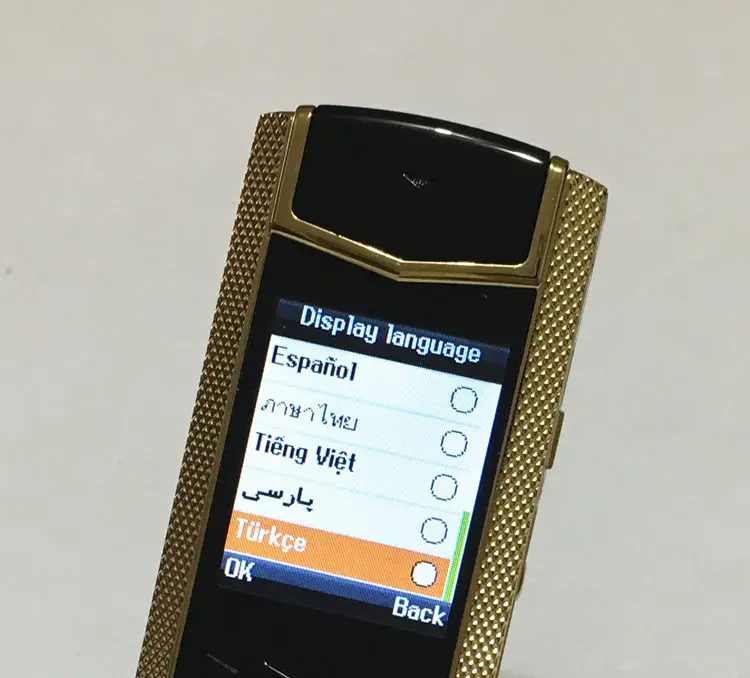 Роскошный Металлический+ кожаный корпус Gsm Dual Sim Сотовые телефоны Bluetooth мобильный телефон V1 Поддержка Русская клавиатура